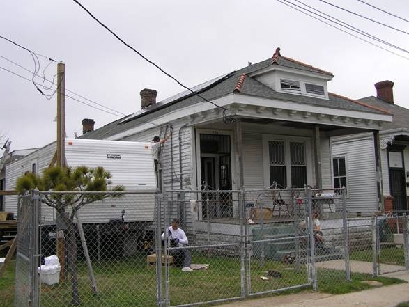 920 Lamanche St.